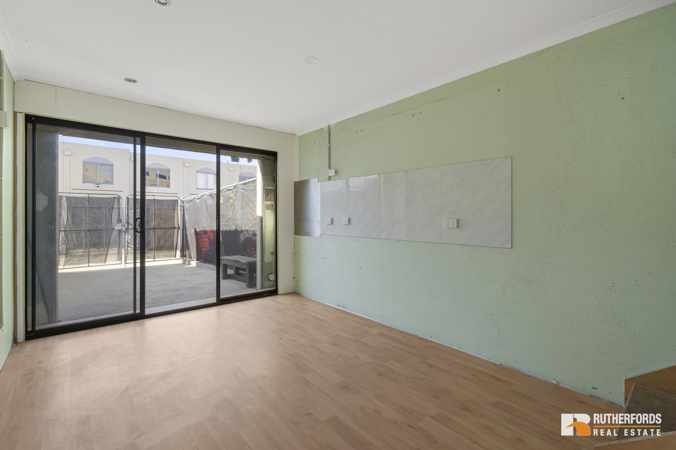 62/57 Malcolm Place, Campbellfield Sold by Rutherfords Real Estate - image 3