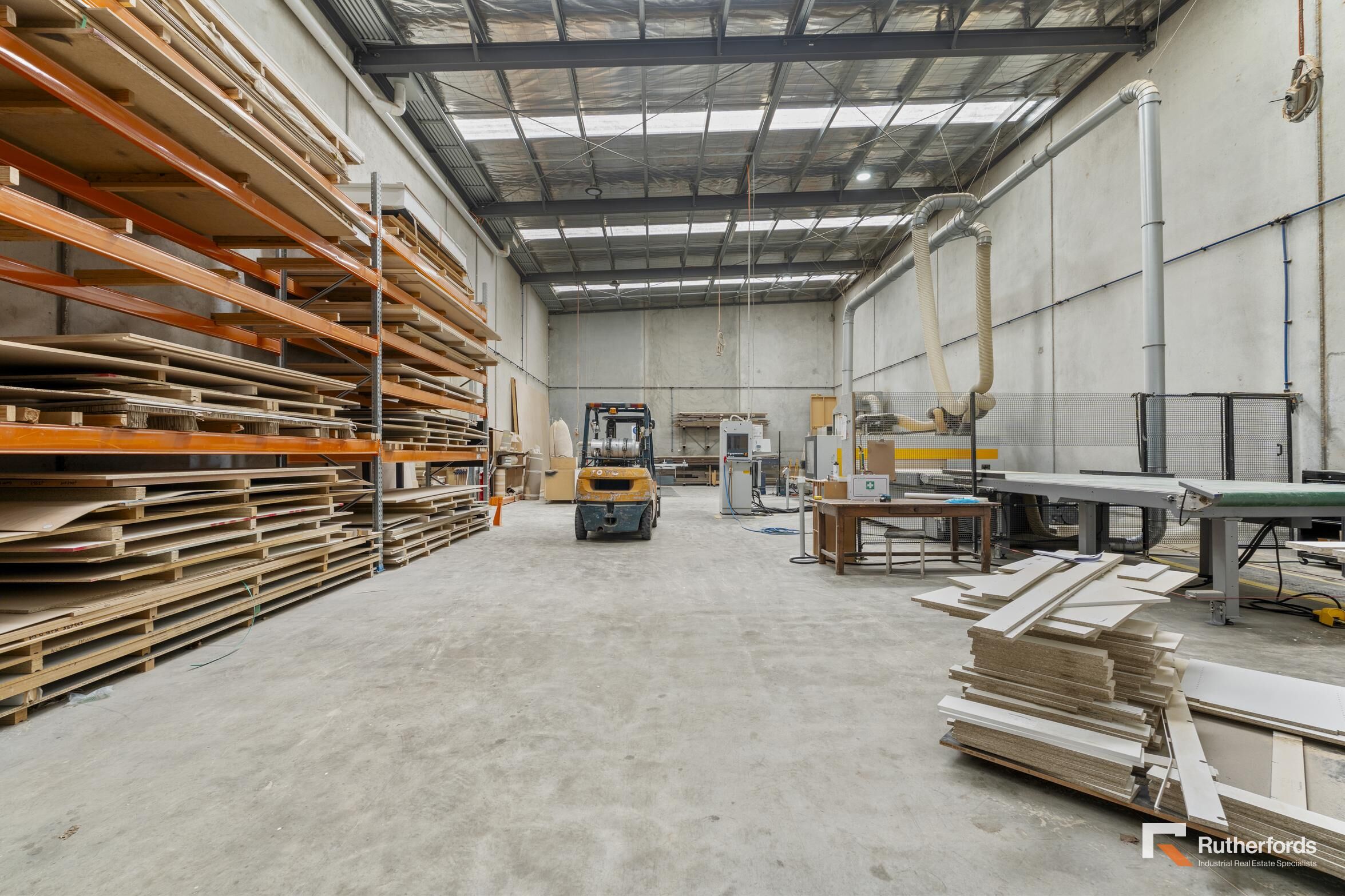 18 & 20 Platinum Street, Thomastown For Sale by Rutherfords Real Estate - image 5