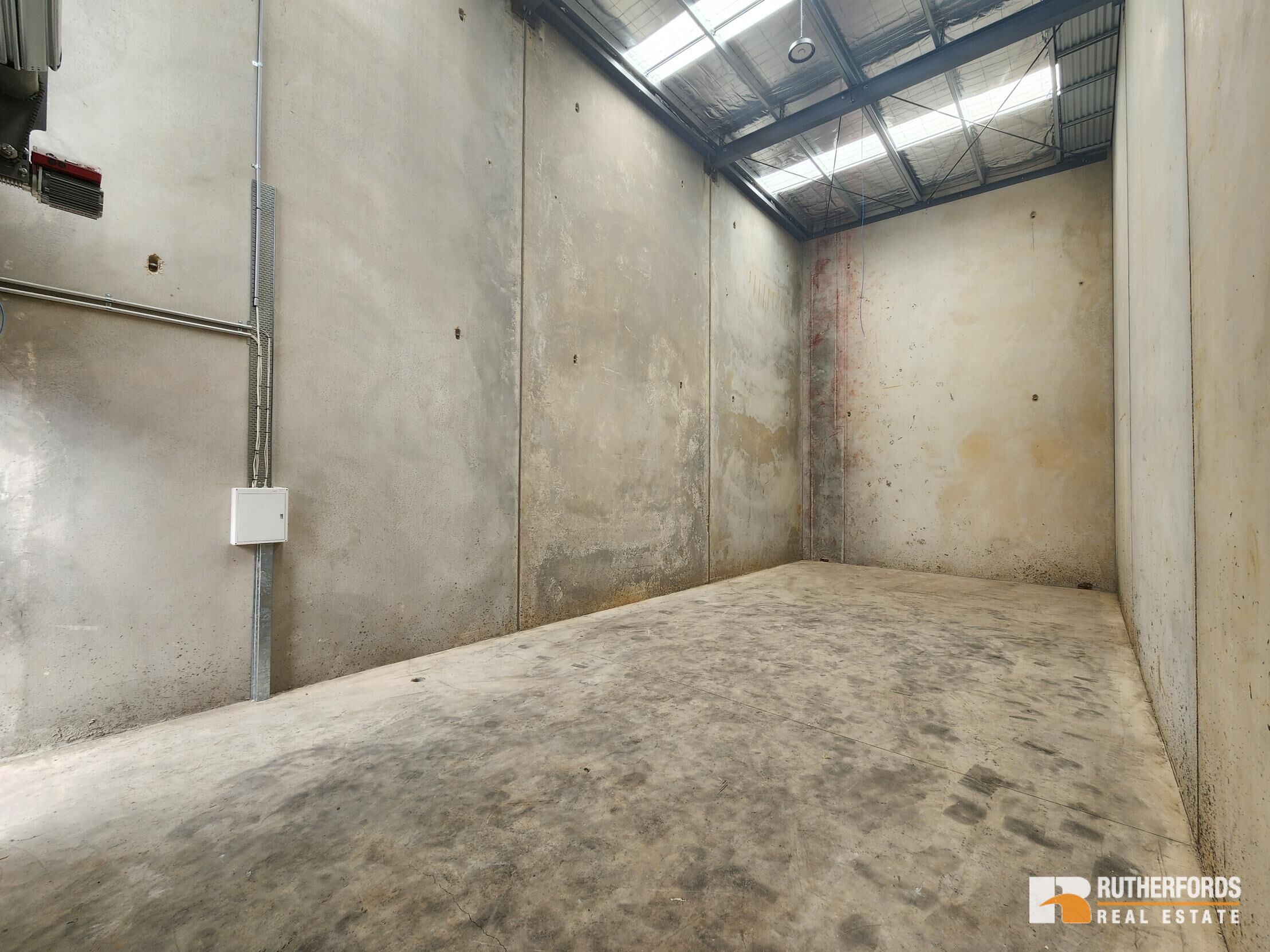 12/22 West Court, Derrimut For Lease by Rutherfords Real Estate - image 2