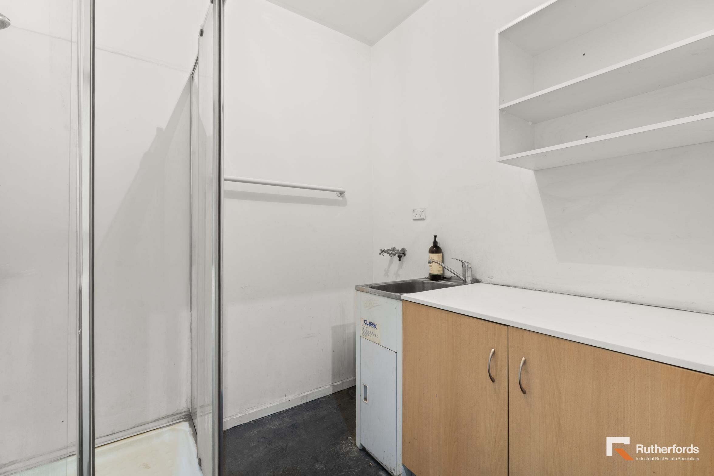 20 Fabio Court, Campbellfield For Sale by Rutherfords Real Estate - image 15