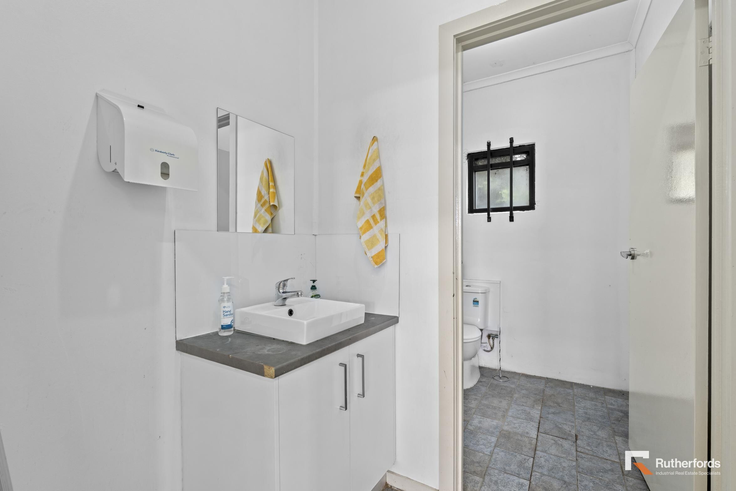 8 Dennis Street, Campbellfield Leased by Rutherfords Real Estate - image 14