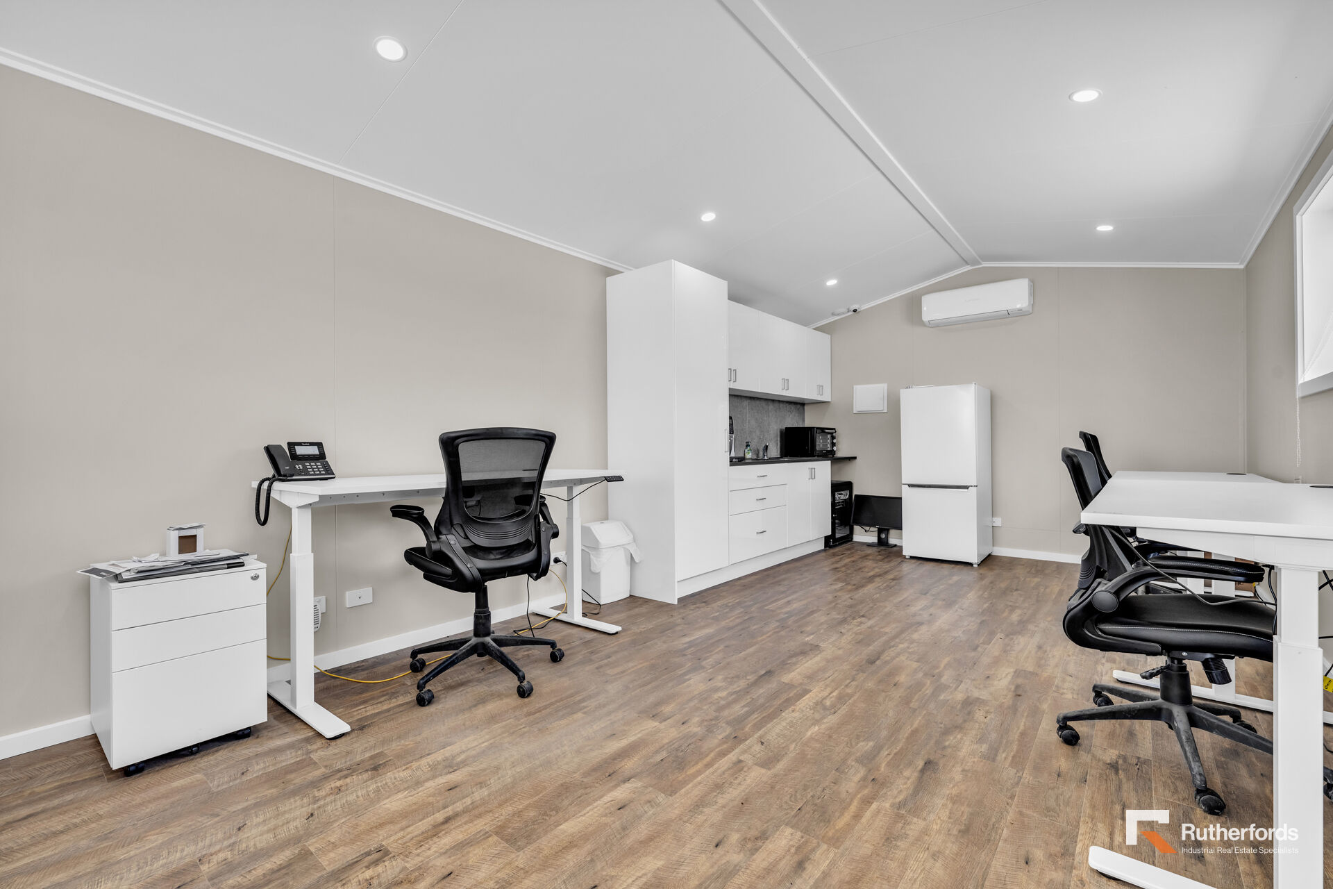 40,42 & 44 Sette Circuit, Pakenham Leased by Rutherfords Real Estate - image 5