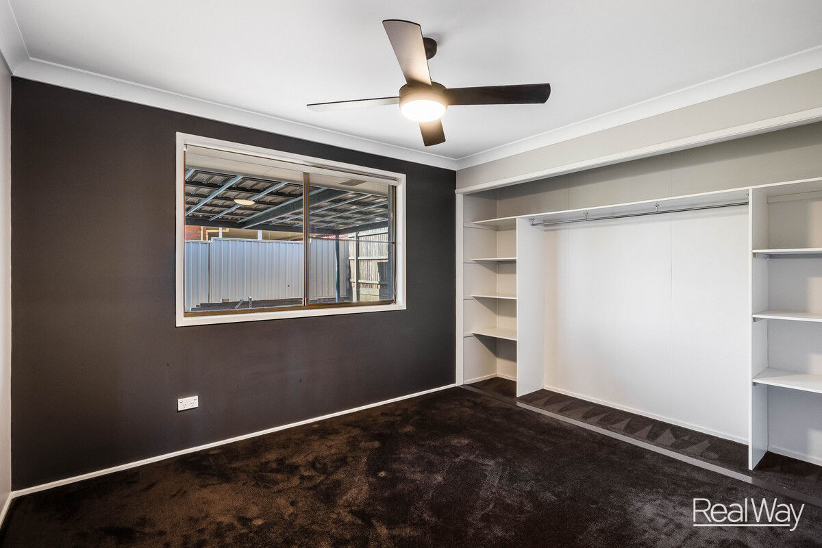 15 Damian Crescent, Kearneys Spring QLD 4350, Kearneys Spring - Thumbnail 4