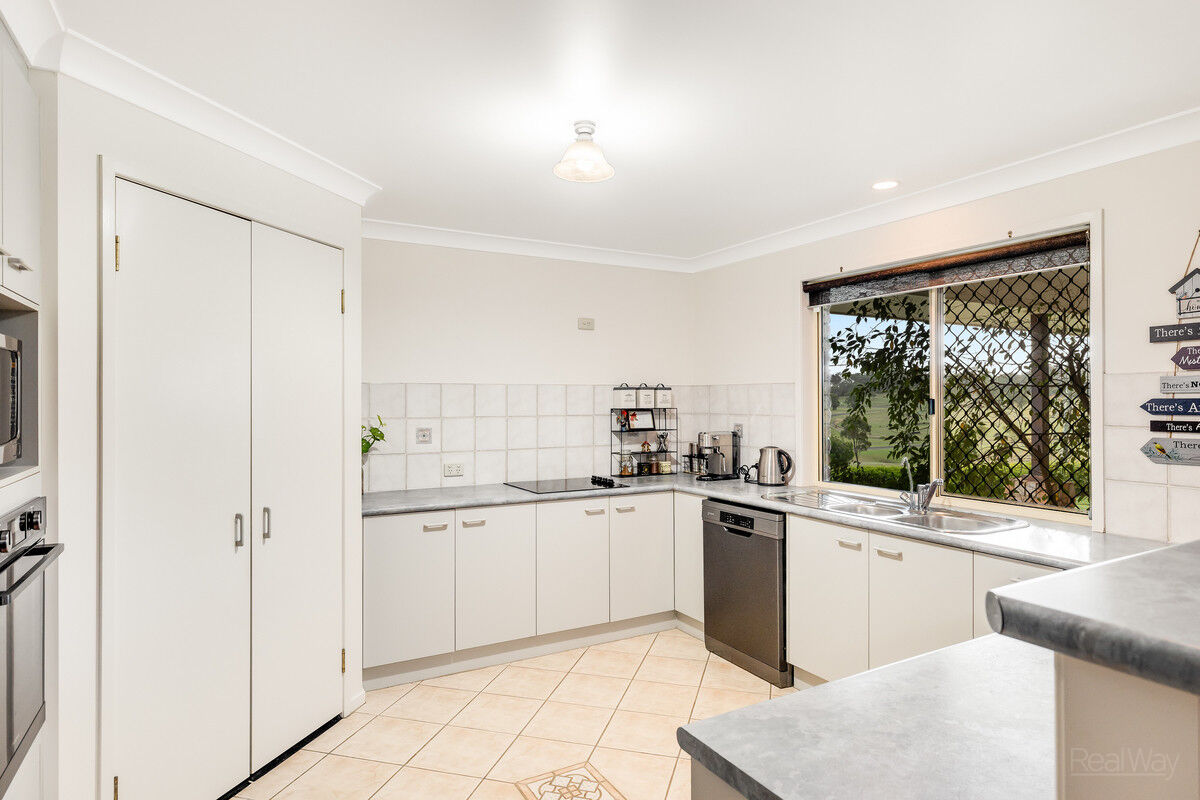 2 Lanbar Court, Glenvale QLD 4350, Glenvale - Thumbnail 8