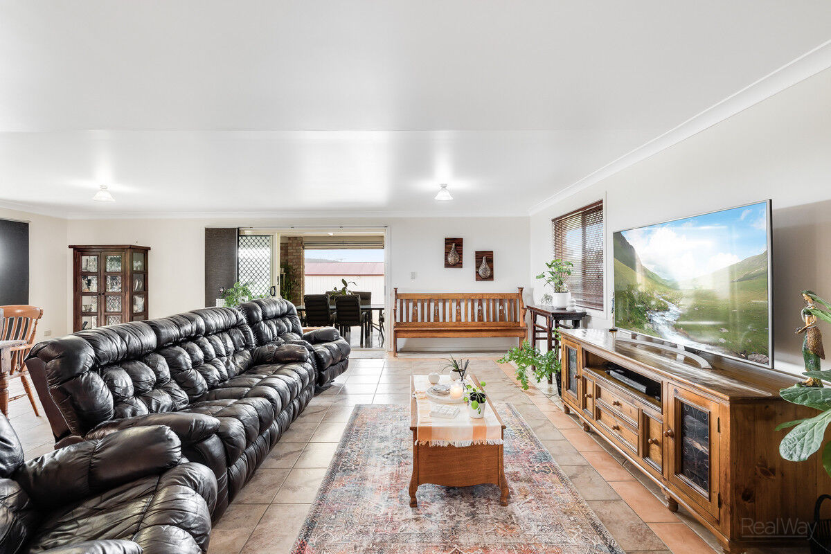 2 Lanbar Court, Glenvale QLD 4350, Glenvale - Thumbnail 6