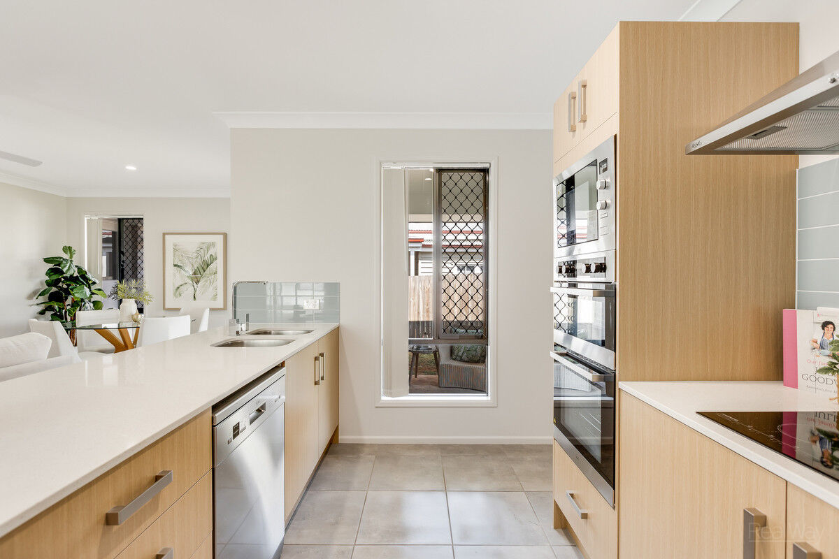4 Violet Street, Harristown QLD 4350, Harristown - Thumbnail 3