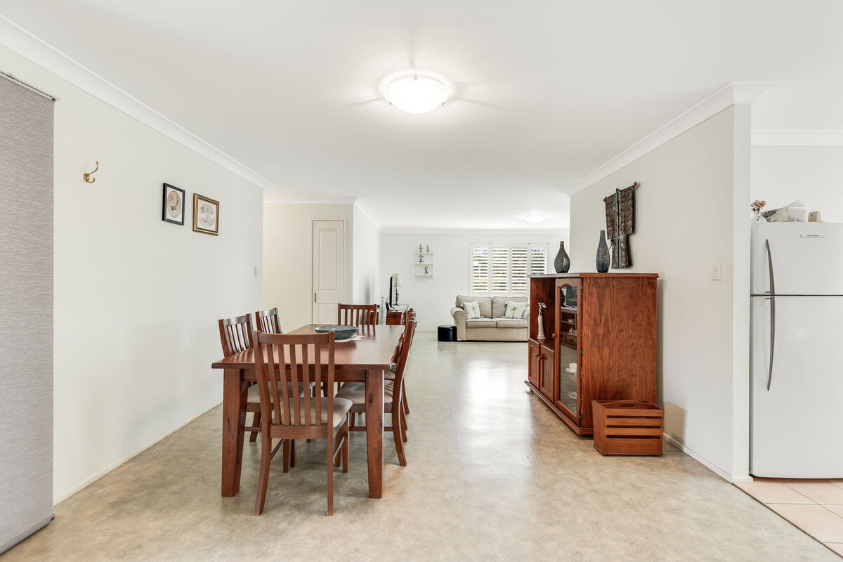 27 Traminer Drive, Wilsonton Heights QLD 4350, Wilsonton Heights - Thumbnail 5