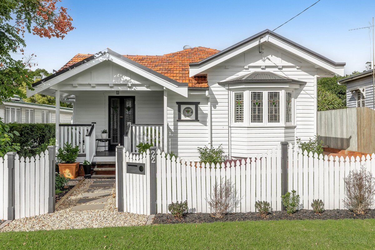 22 Clark Street, South Toowoomba QLD 4350, South Toowoomba - Thumbnail 2
