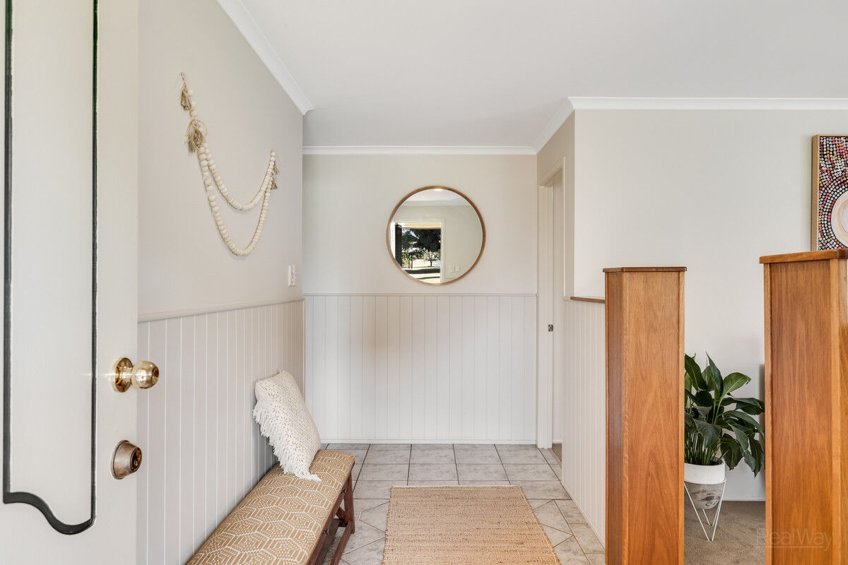 19 Emma Drive, Kearneys Spring QLD 4350, Kearneys Spring - Thumbnail 3