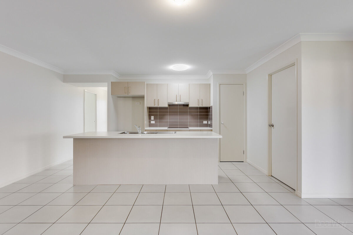4 Furness Court, Kearneys Spring QLD 4350, Kearneys Spring - Thumbnail 3