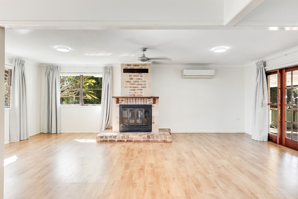 22 Barrymount Crescent, Mount Lofty QLD 4350, Mount Lofty - Thumbnail 4