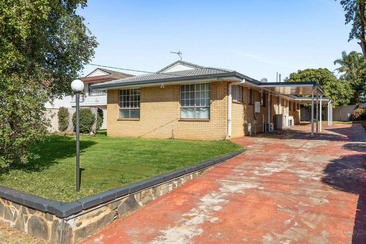 1 & 2 / 56 Hursley Road, Newtown QLD 4350, Newtown - Thumbnail 4
