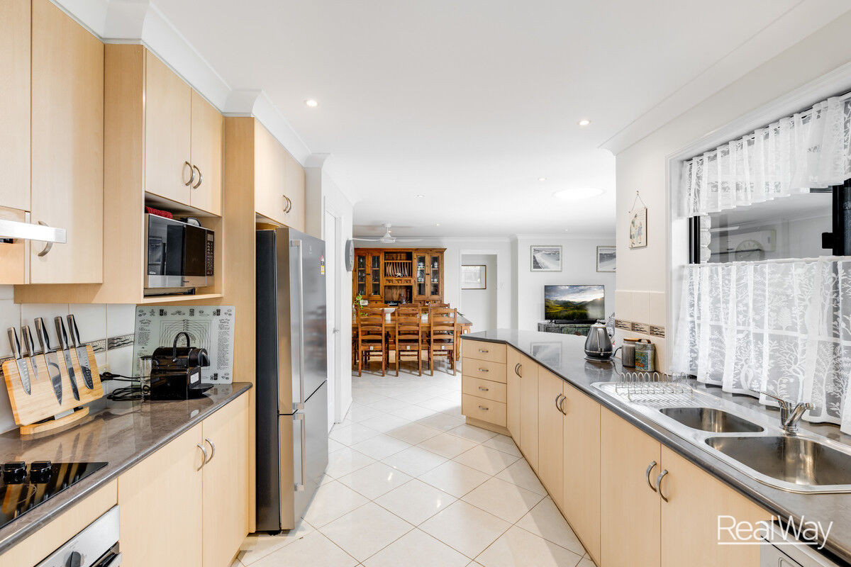 13 Saba Court, Middle Ridge QLD 4350, Middle Ridge - Thumbnail 4
