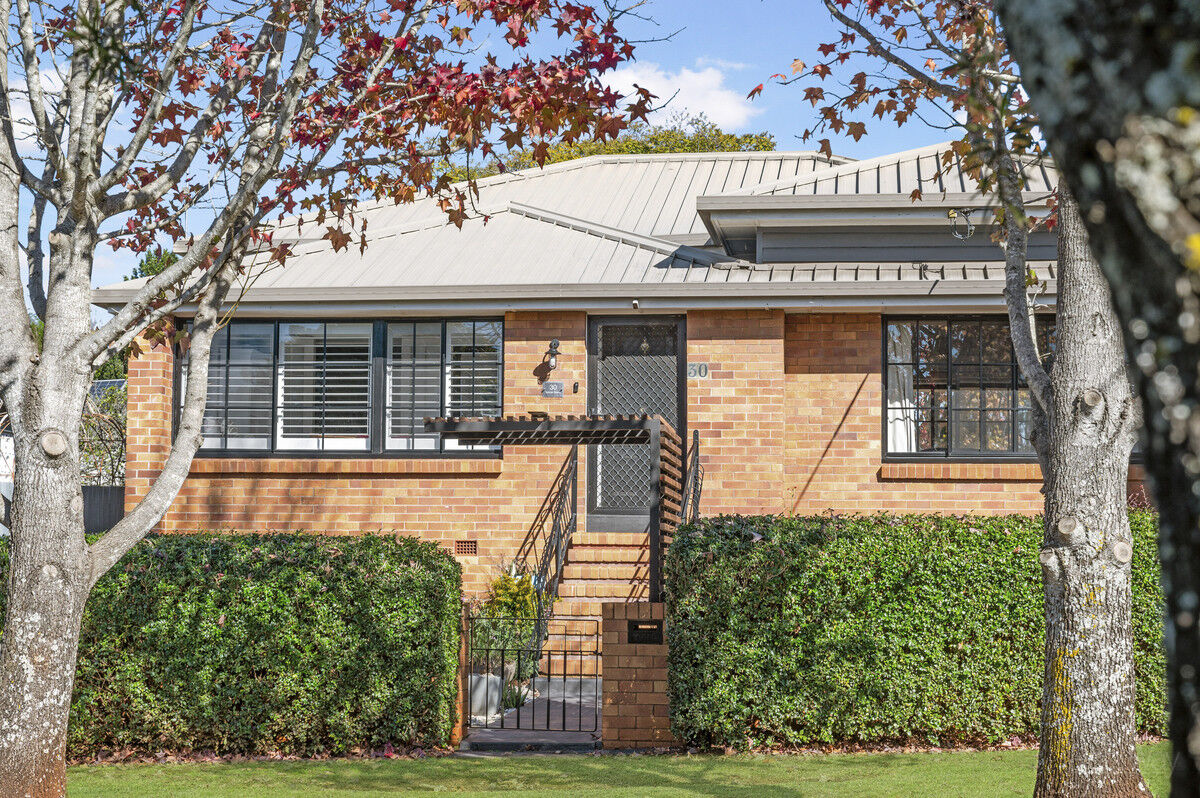 30 Tolmie Street, South Toowoomba QLD 4350, South Toowoomba - Thumbnail 2