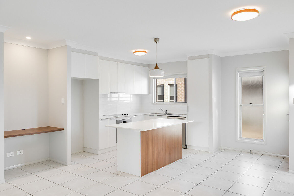 2 / 436 Hume Street, Middle Ridge QLD 4350, Middle Ridge - Thumbnail 3