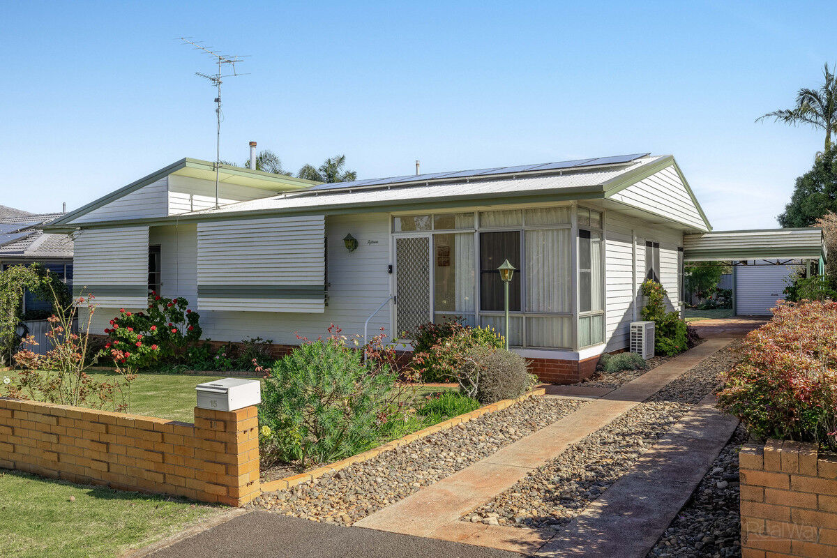 15 Tara Street, Wilsonton QLD 4350, Wilsonton - Thumbnail 2