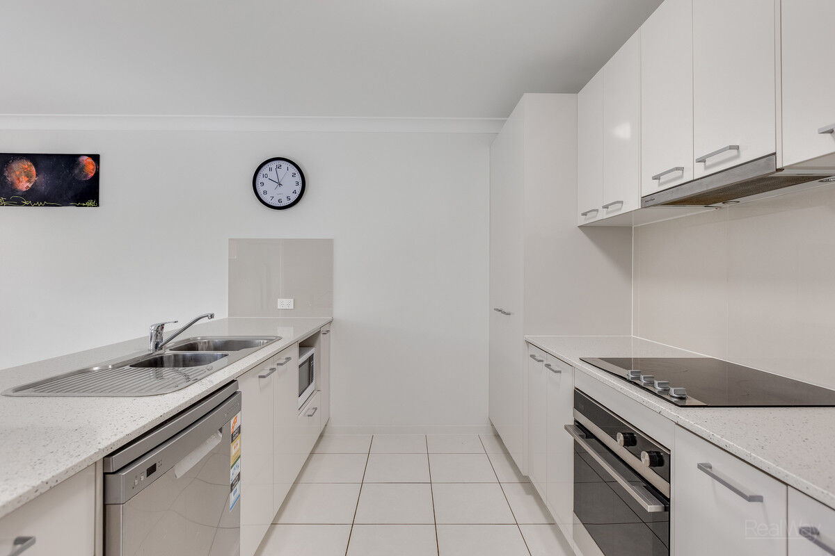 20 Carlin Street, Glenvale QLD 4350, Glenvale - Thumbnail 3