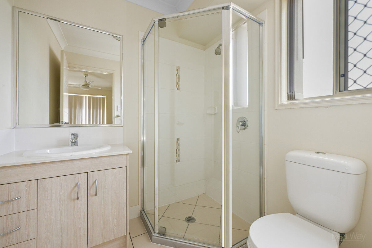 1 / 4 Costello Street, Harlaxton QLD 4350, Harlaxton - Thumbnail 8