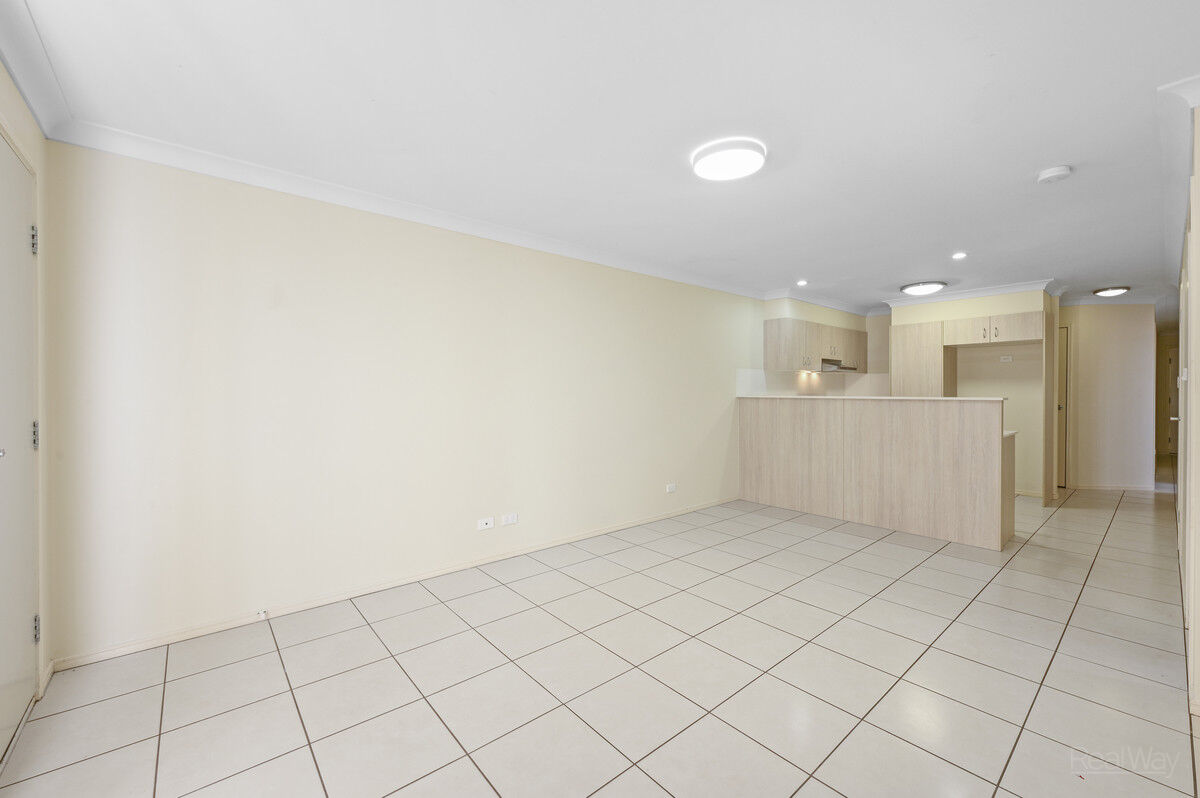 1 / 4 Costello Street, Harlaxton QLD 4350, Harlaxton - Thumbnail 4