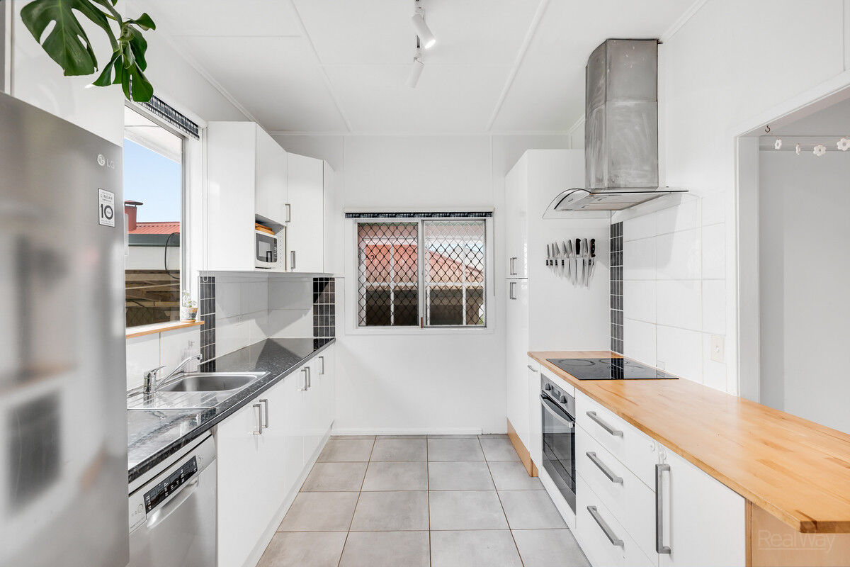 46 Isaac Street, North Toowoomba QLD 4350, North Toowoomba - Thumbnail 8