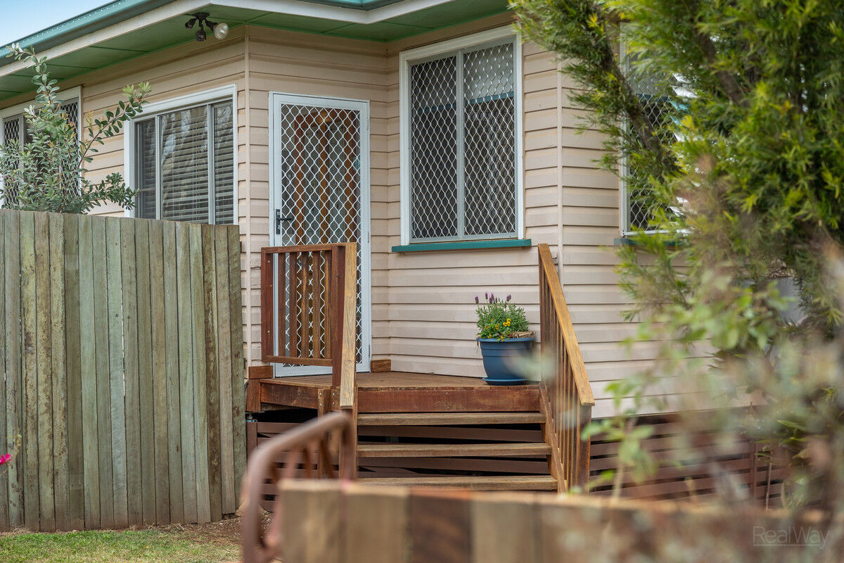 46 Isaac Street, North Toowoomba QLD 4350, North Toowoomba - Thumbnail 2
