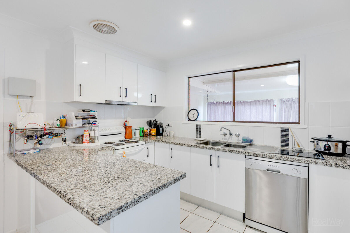 5 Sardon Street, Centenary Heights QLD 4350, Centenary Heights - Thumbnail 6