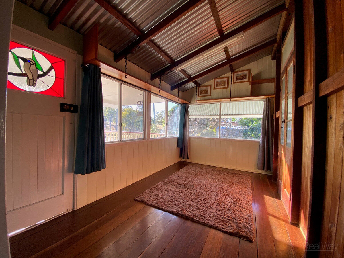 33 Bowen Street, Helidon QLD 4344, Helidon - Thumbnail 4