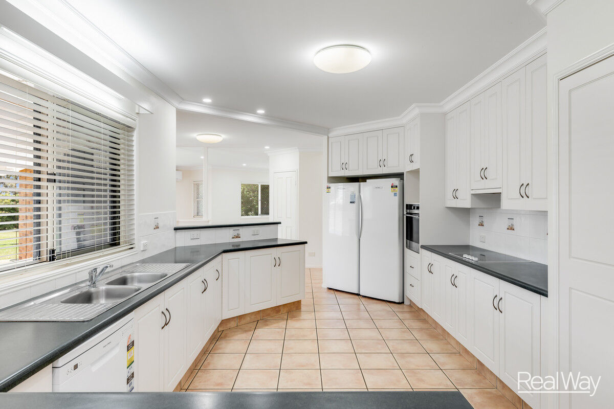 6 Cotswold Close, Cotswold Hills QLD 4350, Cotswold Hills - Thumbnail 7