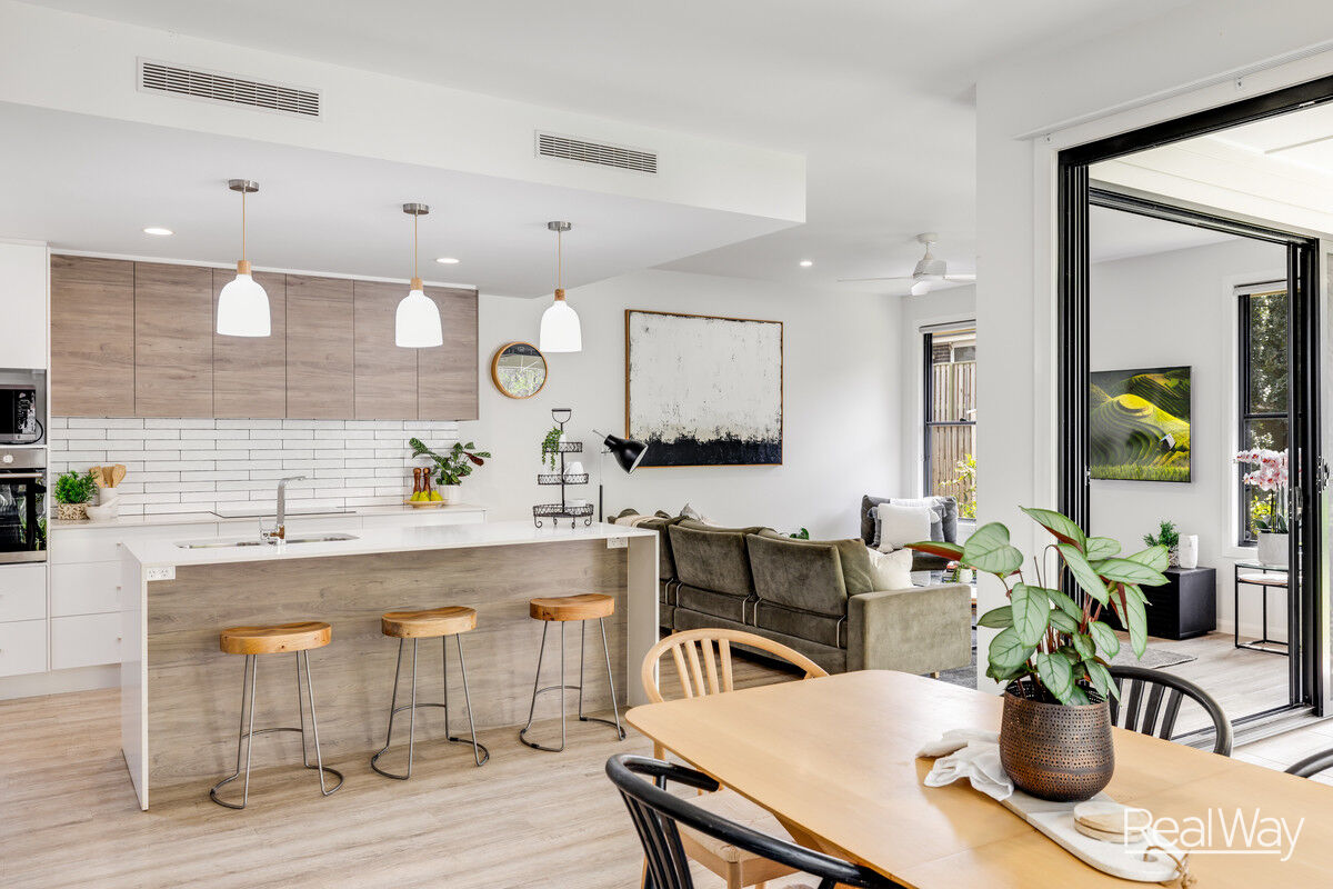 2 Crooke Street, Highfields QLD 4352, Highfields - Thumbnail 4