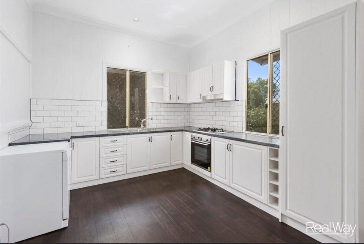 35 Raff Street, Toowoomba City QLD 4350, Toowoomba City - Thumbnail 5
