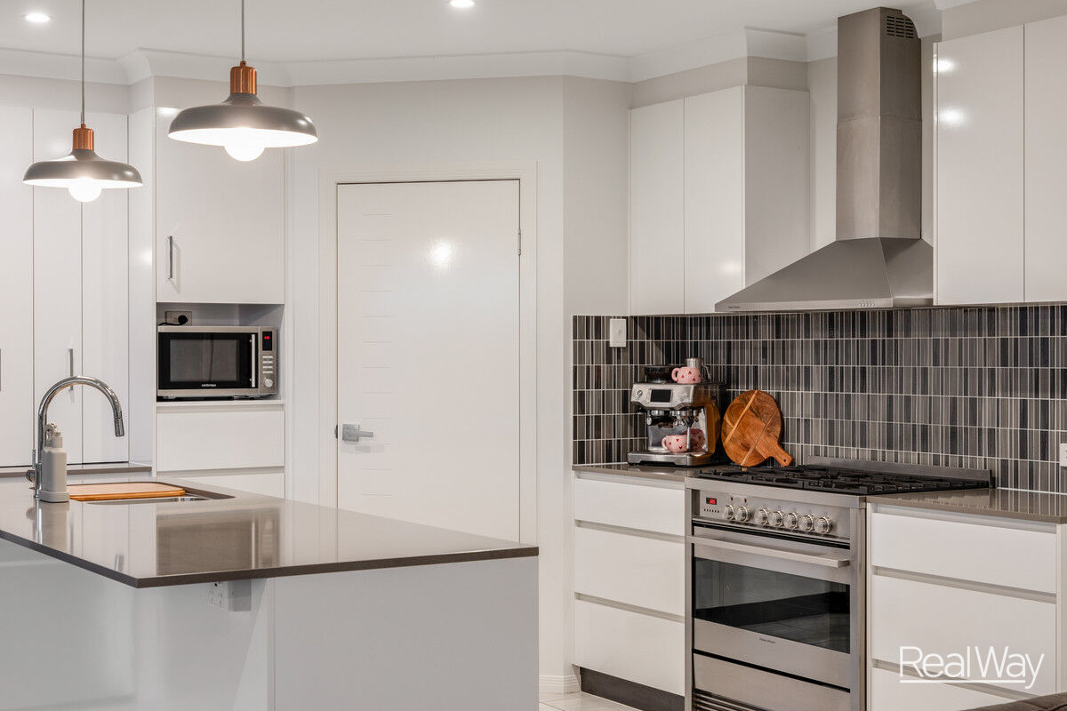 11 Kennard Street, Westbrook QLD 4350, Westbrook - Thumbnail 2