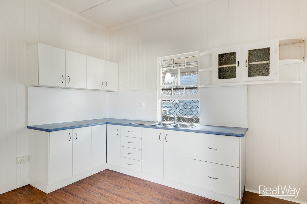 10 Kenric Street, Toowoomba City QLD 4350, Toowoomba City - Thumbnail 4