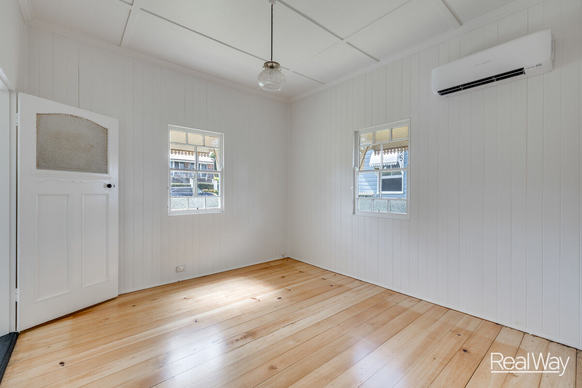 10 Kenric Street, Toowoomba City QLD 4350, Toowoomba City - Thumbnail 2