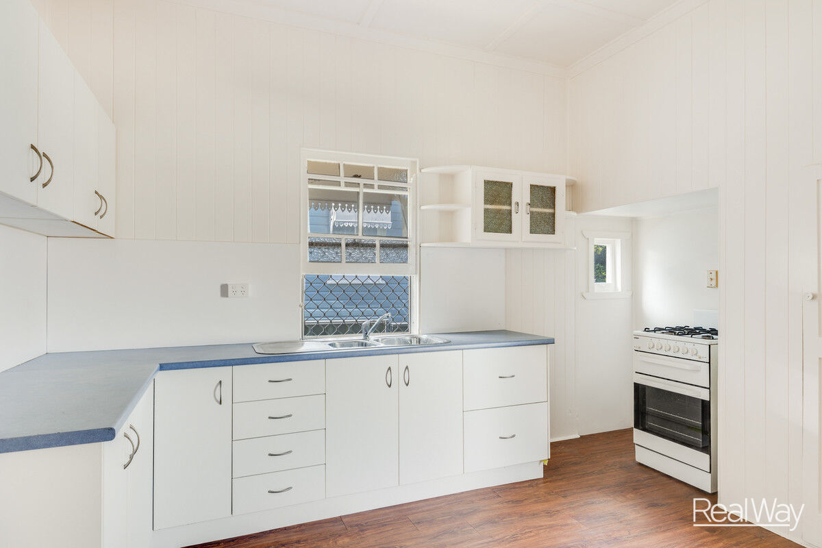 10 Kenric Street, Toowoomba City QLD 4350, Toowoomba City - Thumbnail 3
