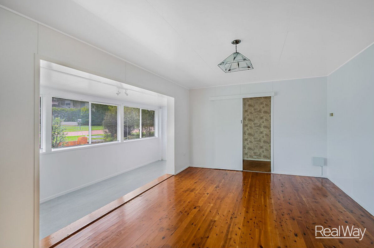 5 Veronica Court, Centenary Heights QLD 4350, Centenary Heights - Thumbnail 3
