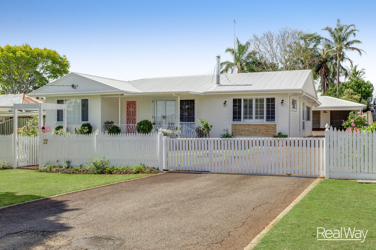 37 Parsons Street, Rangeville QLD 4350, Rangeville - Thumbnail 2