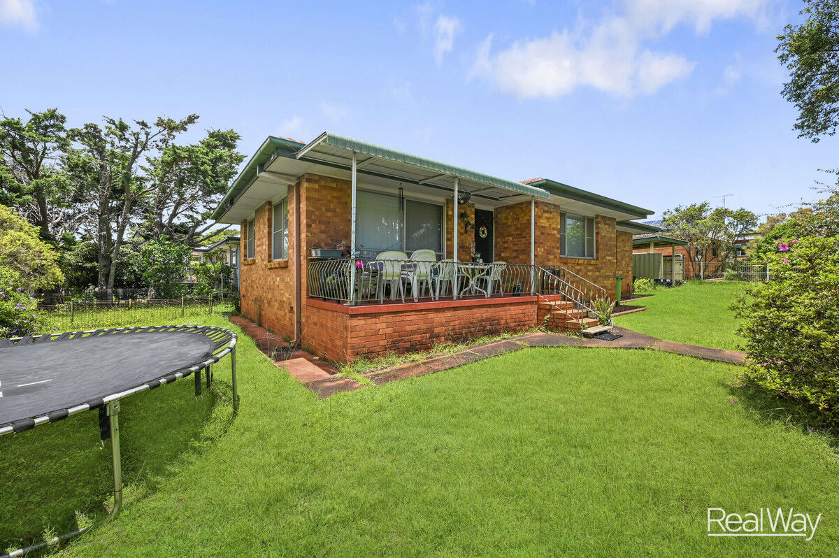 2 Kettle Street, Rockville QLD 4350, Rockville - Thumbnail 2