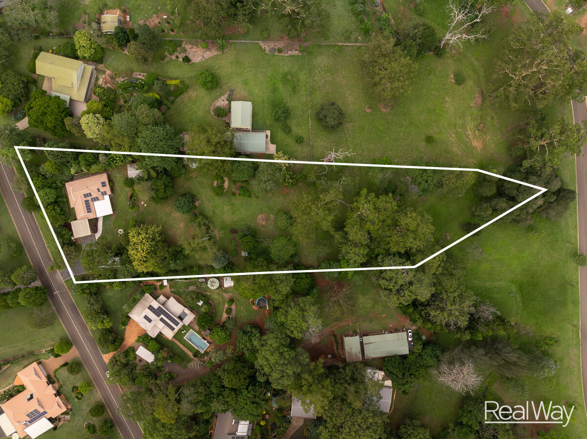 12 Grey Gums Drive, Blue Mountain Heights QLD 4350, Blue Mountain Heights - Thumbnail 6