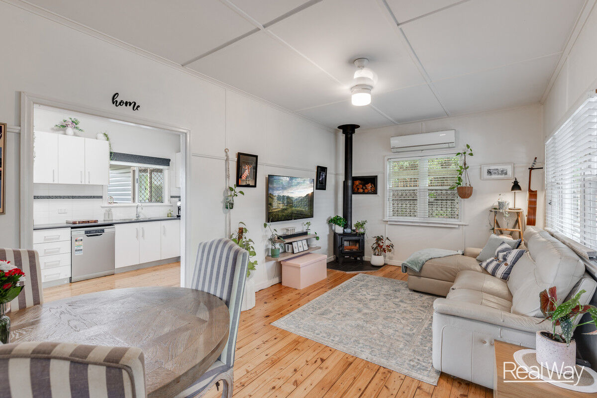 5 Sourris Street, Mount Lofty QLD 4350, Mount Lofty - Thumbnail 5