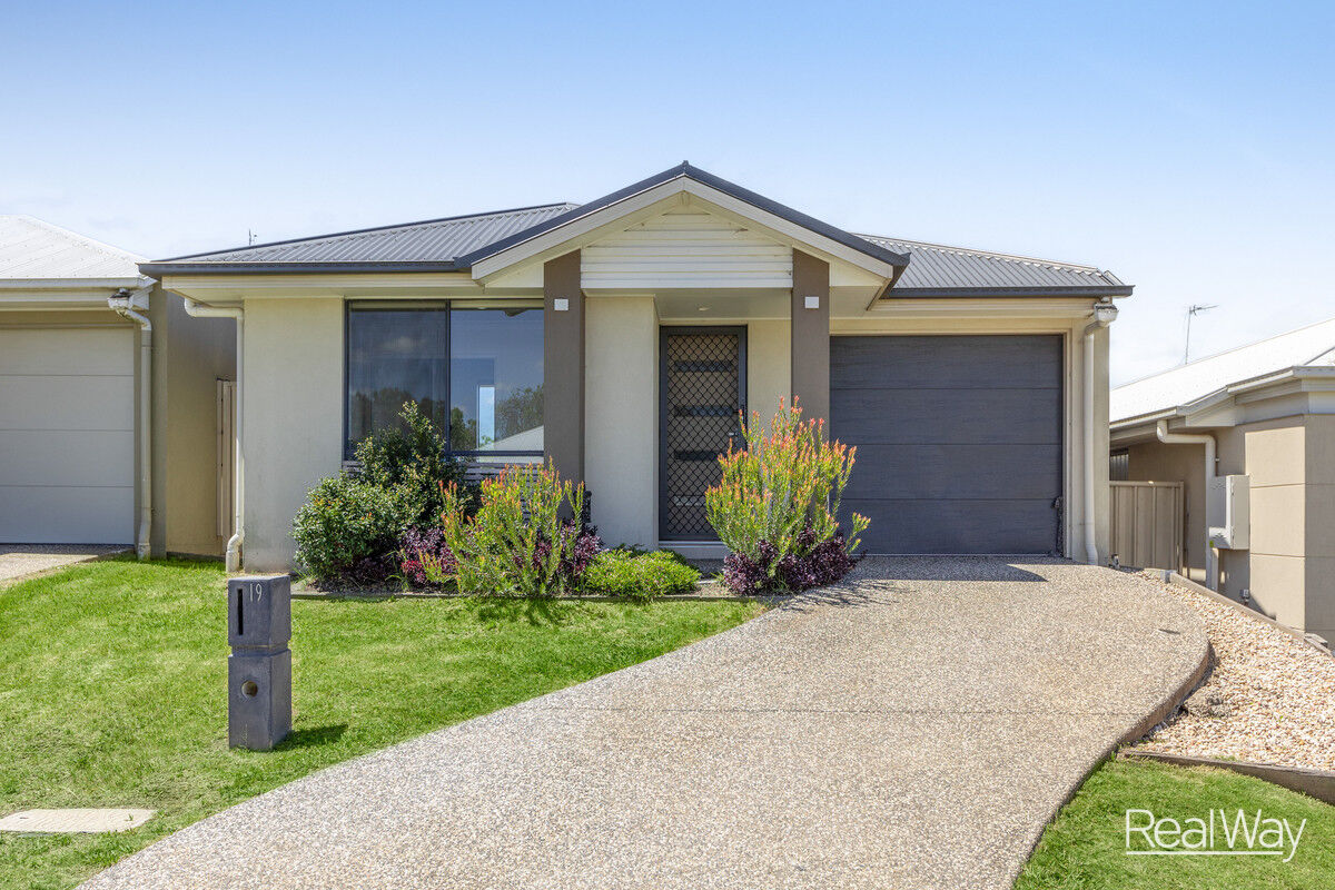 19 Minnett Street, Glenvale QLD 4350, Glenvale - Thumbnail 2