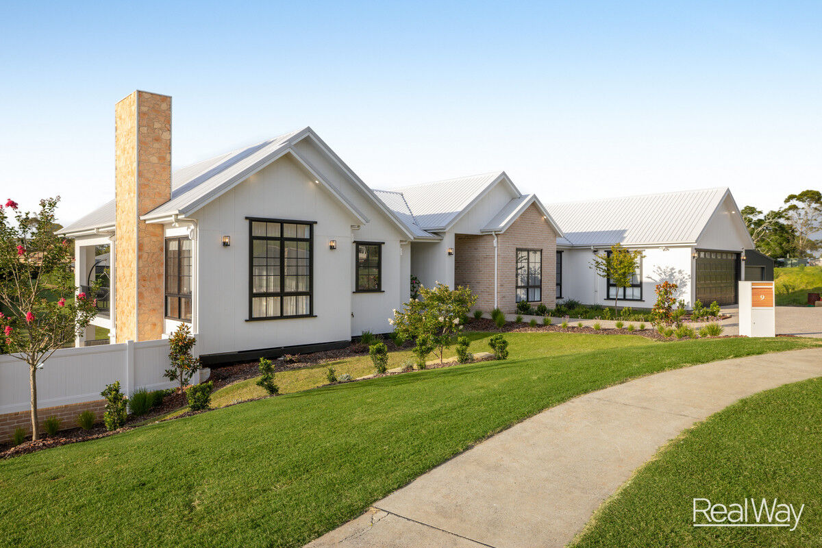 9 Oakhill Place, Preston QLD 4352, Preston - Thumbnail 2