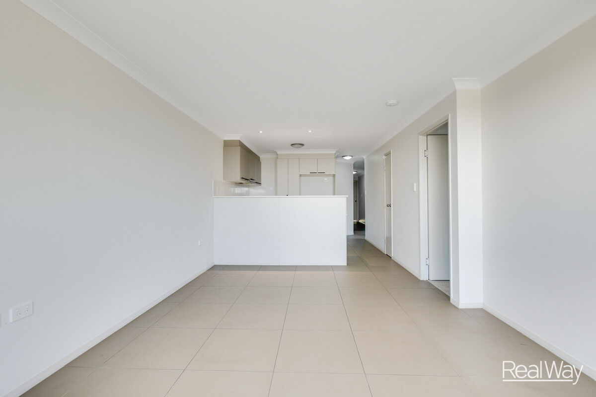 1 / 10 Costello Street, Harlaxton QLD 4350, Harlaxton - Thumbnail 3