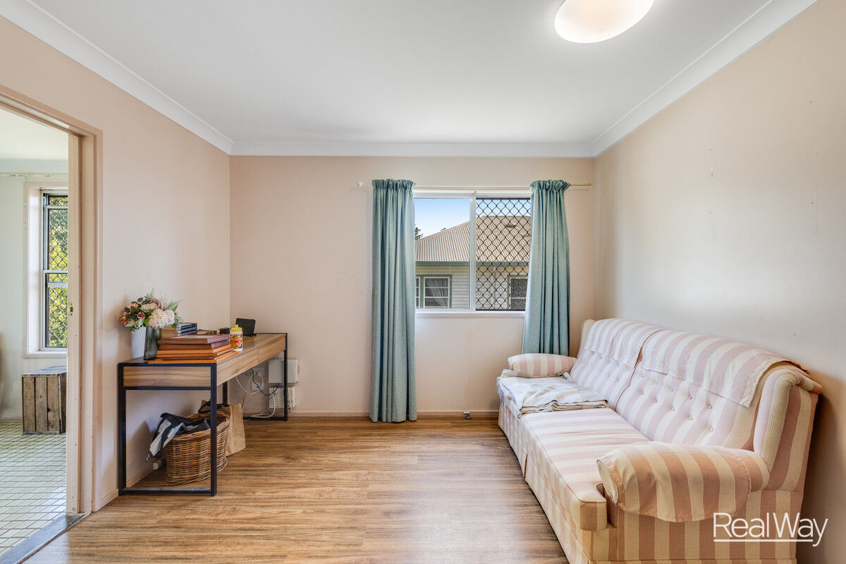 77F Ruthven Street, Harlaxton QLD 4350, Harlaxton - Thumbnail 4
