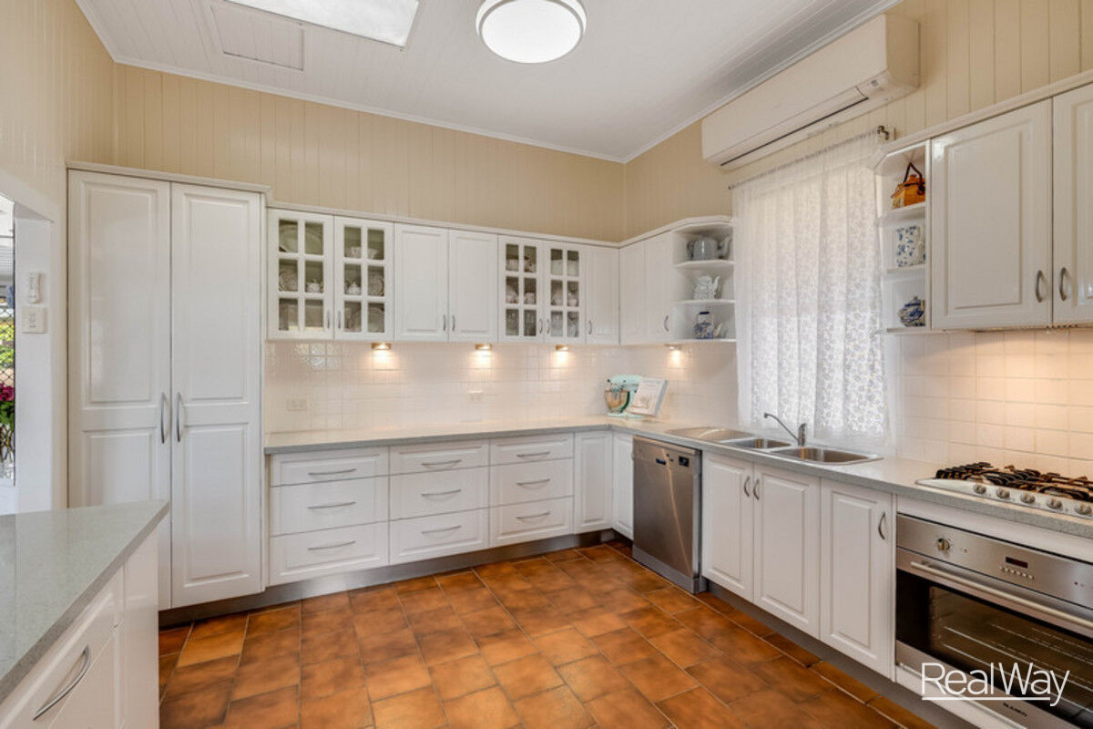 19 Cox Street, Wilsonton QLD 4350, Wilsonton - Thumbnail 3