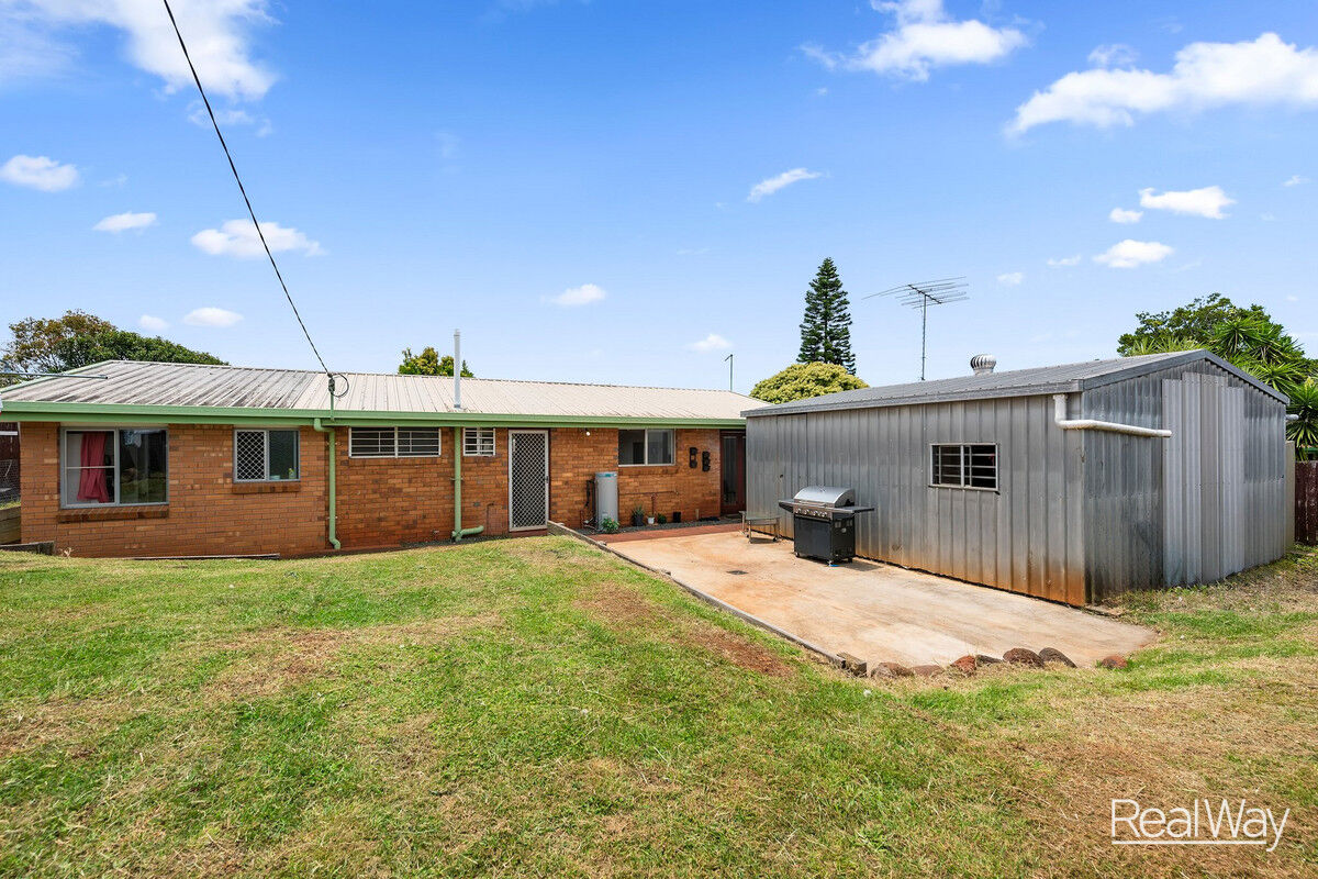 5 Richards Court, KEARNEYS SPRING QLD 4350, Kearneys Spring - Thumbnail 4