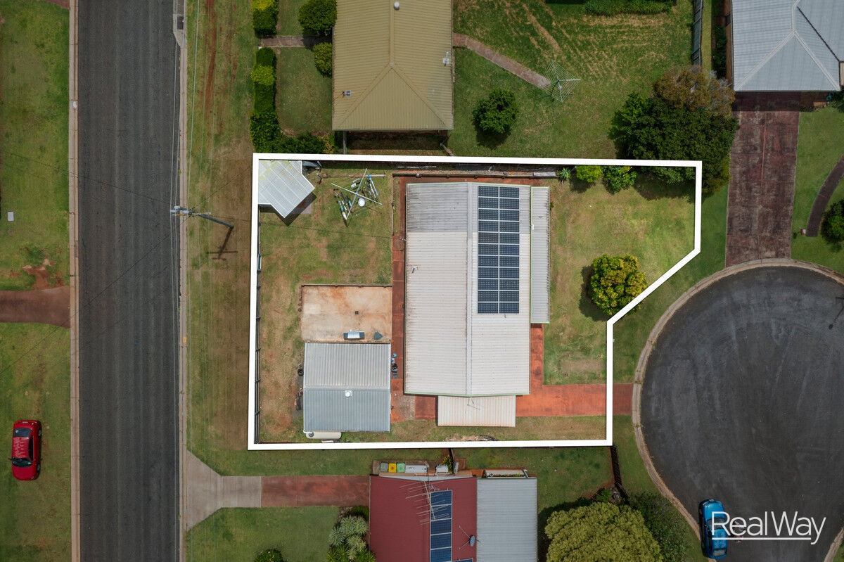 5 Richards Court, KEARNEYS SPRING QLD 4350, Kearneys Spring - Thumbnail 3