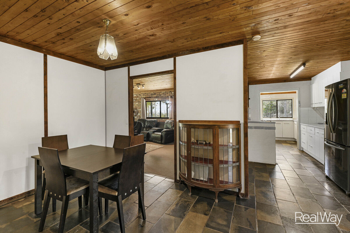 399 Jones Road, Withcott QLD 4352, Withcott - Thumbnail 7