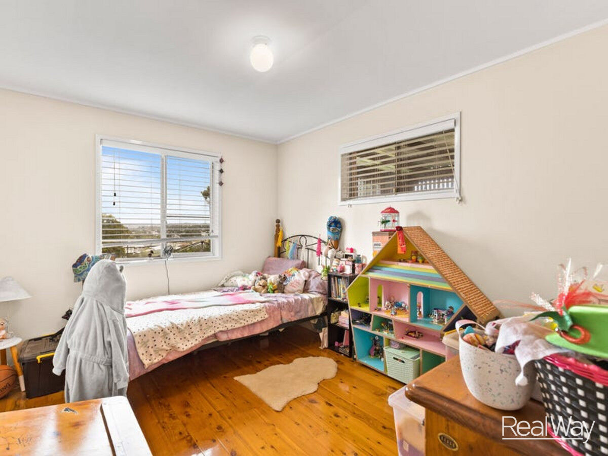 58 Pascoe Lane, HARLAXTON QLD 4350, Harlaxton - Thumbnail 6