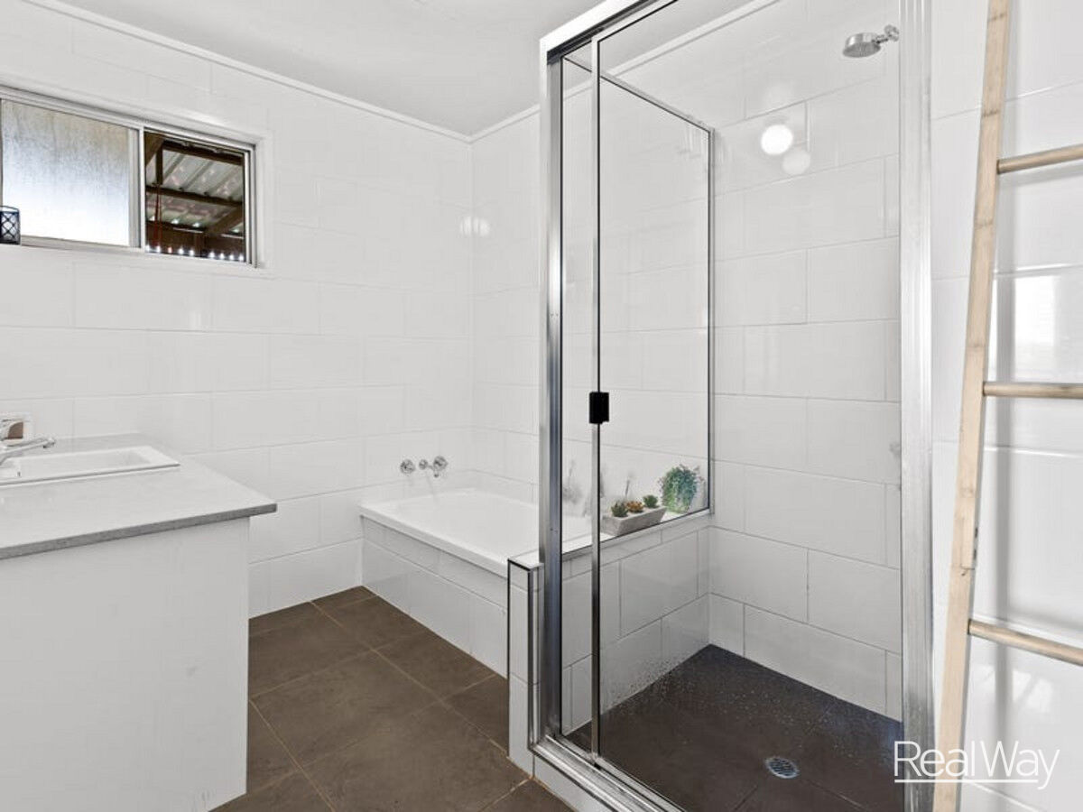 58 Pascoe Lane, HARLAXTON QLD 4350, Harlaxton - Thumbnail 7