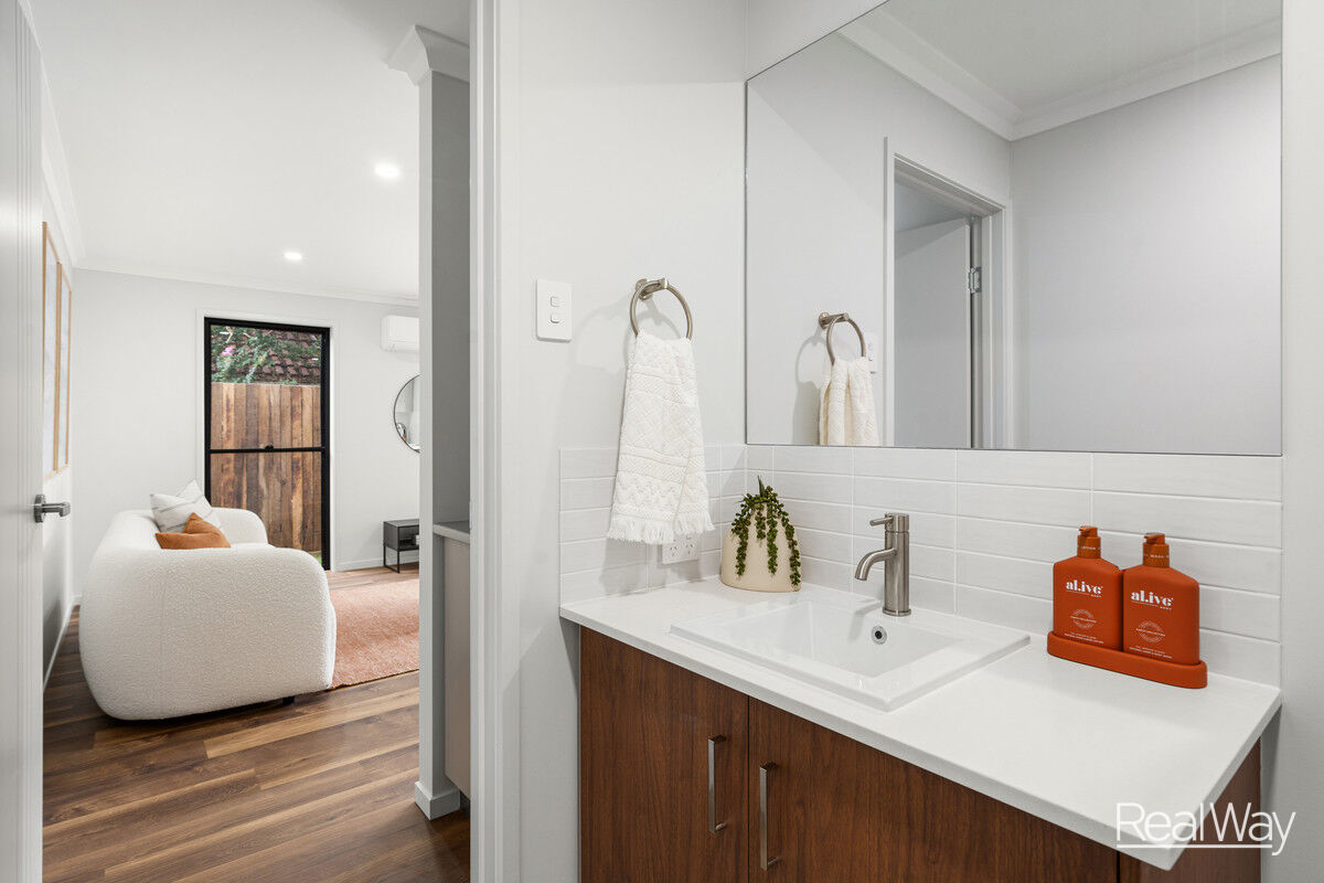 1 / 221 Mackenzie Street, Centenary Heights QLD 4350, Centenary Heights - Thumbnail 8